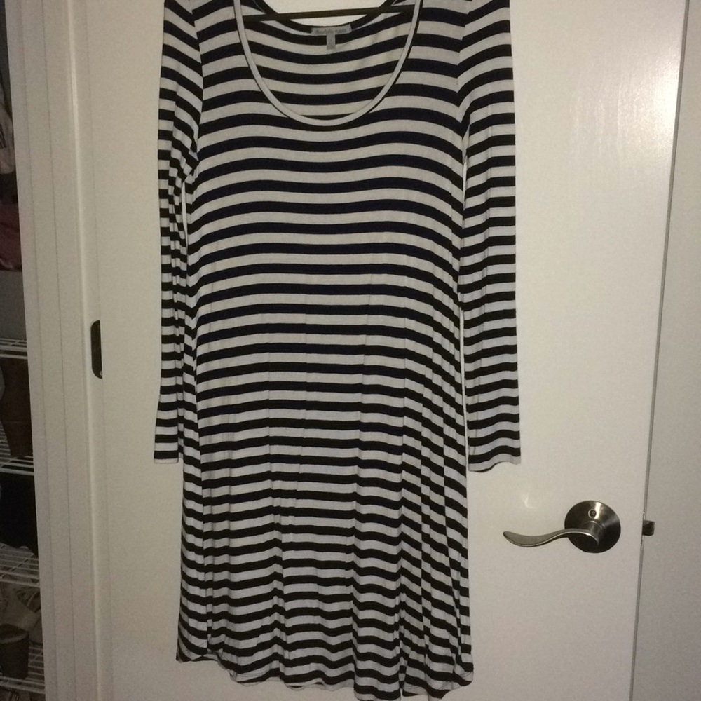Flowy, long sleeve dress